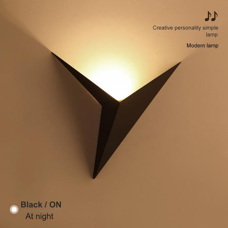 Origana Wandlamp – Modern Geometrisch Origami-Design met Warm of Koel LED-Licht
