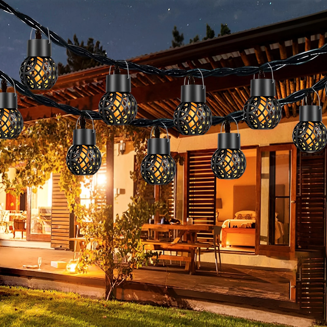 Solira – Hangende Lantaarn 4-Pack Zonne-energie & Vlameffect – Tuin & Balkon VestraGear