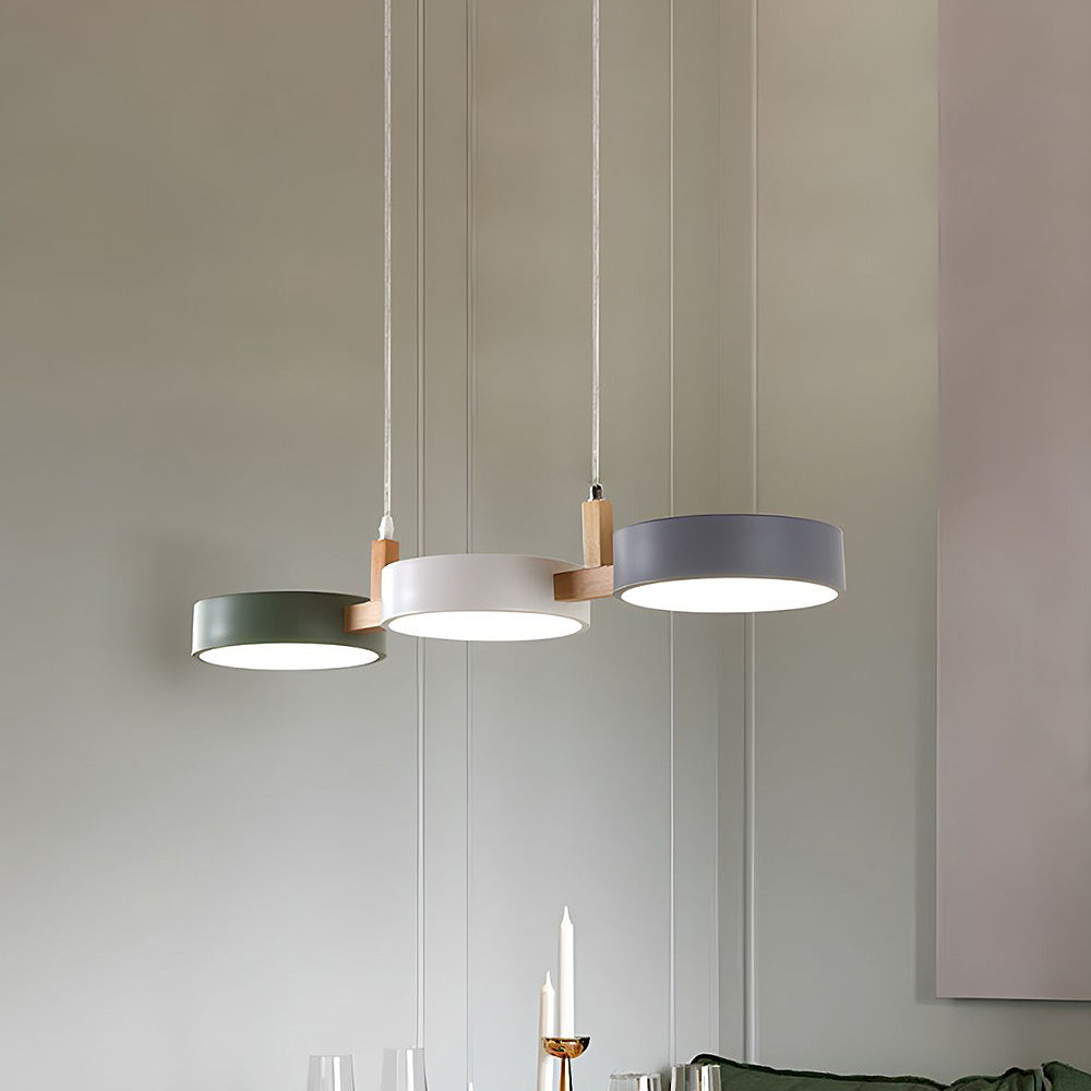 Nordura Hanglamp – Scandinavisch Cilindervormig Design met Meerdere LED-Lichtpunten & Houten Accenten