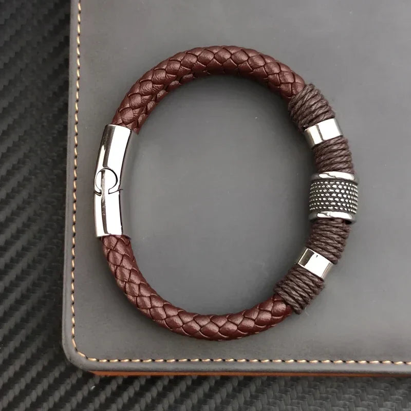 Leren Herenarmband – Stoer Meerlaags Gevlochten Ontwerp