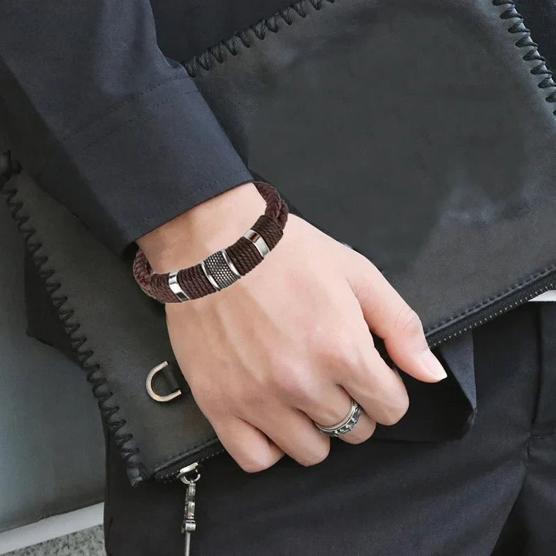 Leren Herenarmband – Stoer Meerlaags Gevlochten Ontwerp