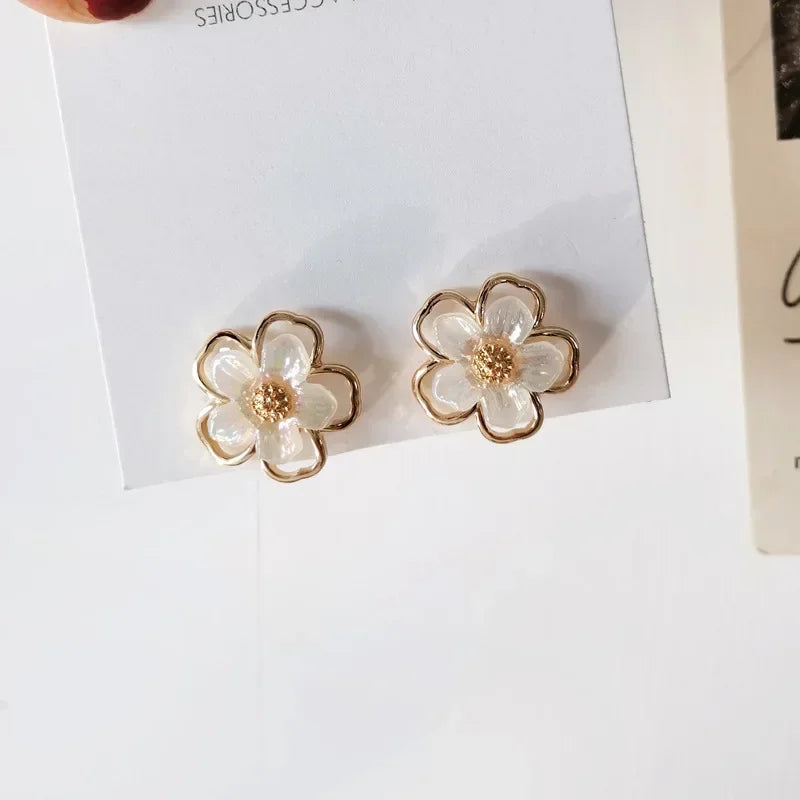 Stelvio Stud Oorbellen – Minimalistisch Roestvrij Staal in Champagne & Chroom
