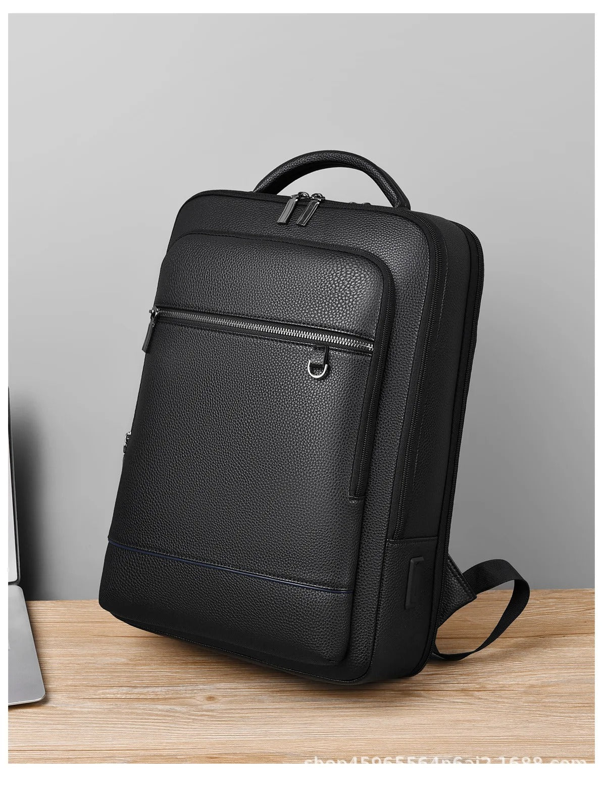 Leren Rugzak met USB & Laptopvak – Elegant en Functioneel voor Heren
