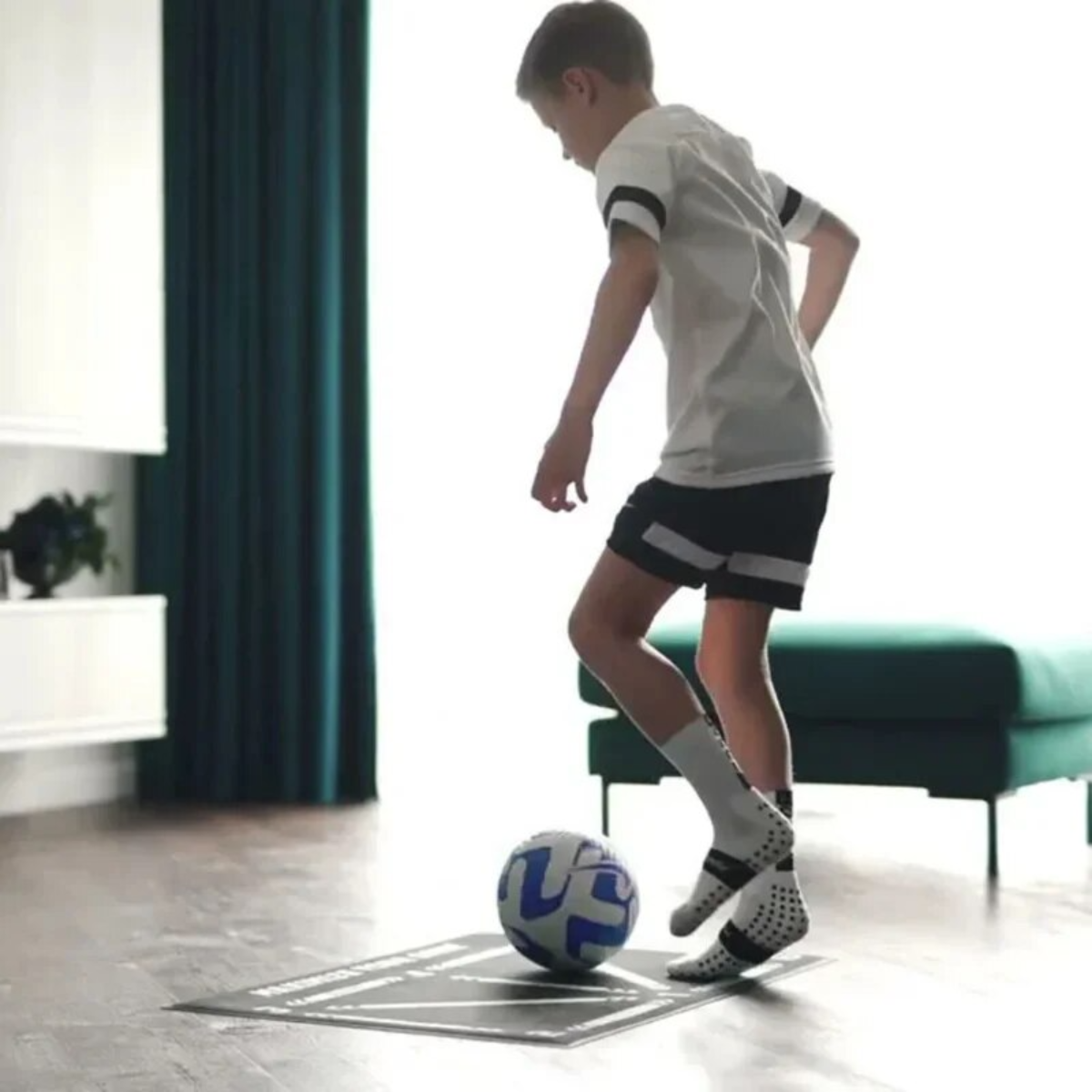 Trainex Voetbalmat – Professionele trainingsmat voor balcontrole en voetenwerk thuis en buiten