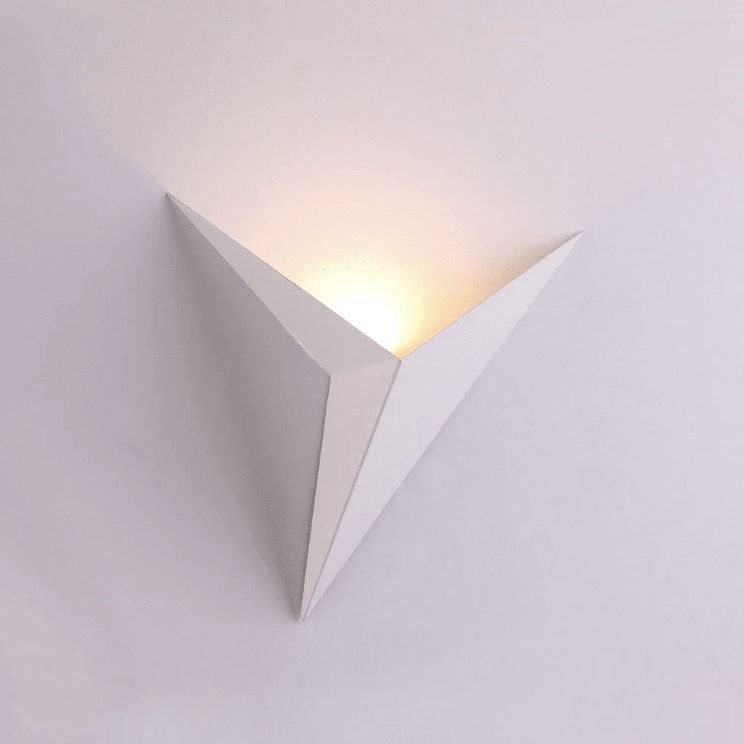 TRIGLOW – LED Triangle Wall Light Modern Design Vestragear