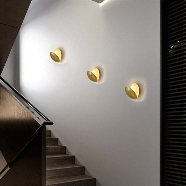 SeleneLight – Wandlamp met Maanlicht Effect – Minimalistische LED Sfeerverlichting