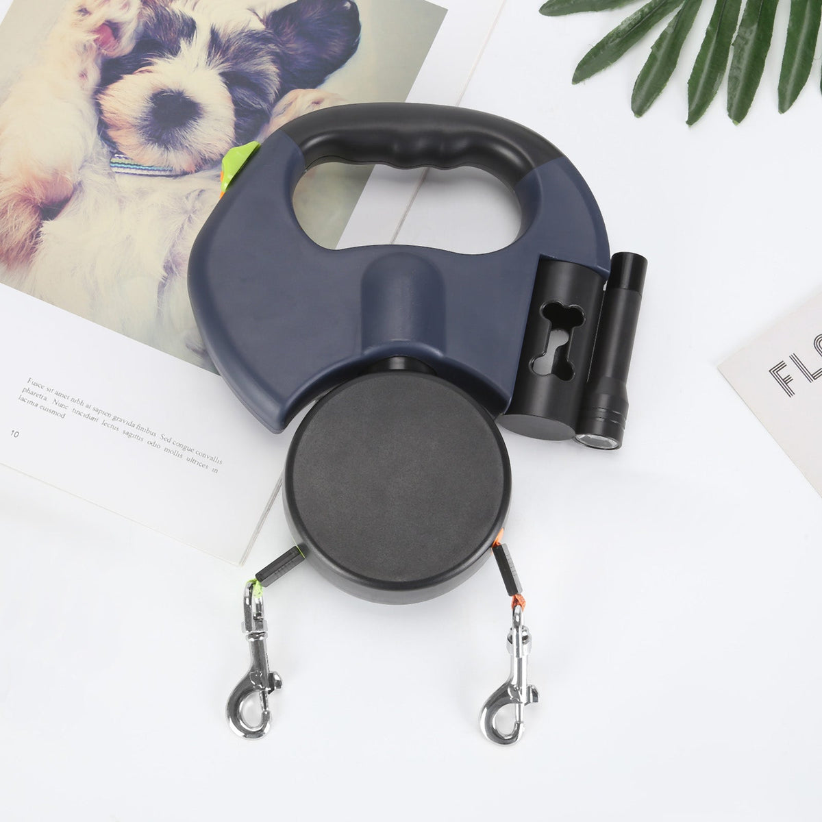 PawLink Duo Hondenriem – Dubbele Rollijn met LED & Reflectie