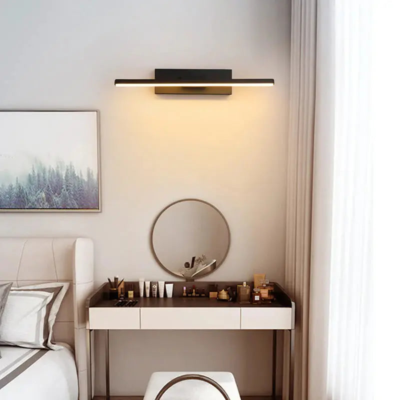 Aria Wandlamp – Draaibaar Design, Modern & Verkrijgbaar in Zwart of Wit