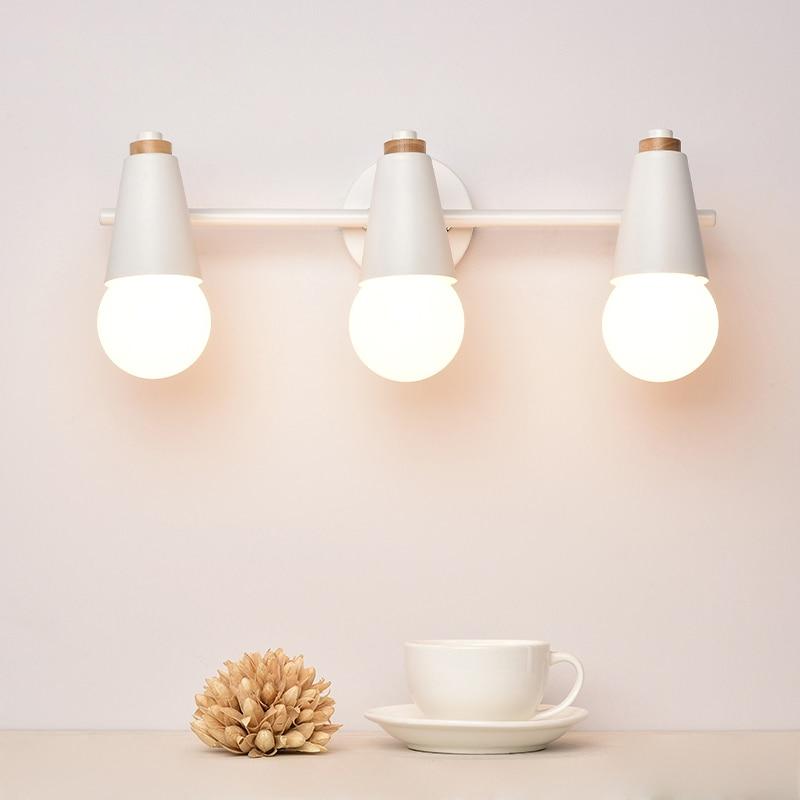 Novera Ari Wandlamp – Modern Metaal met Houten Accent, 2 of 3 Lichts