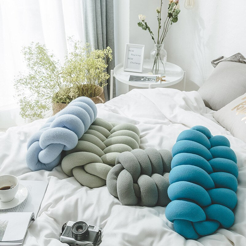 Lunavia Knoopkussen – Handgebreid Design, Zacht Acryl & Moderne Kleuren