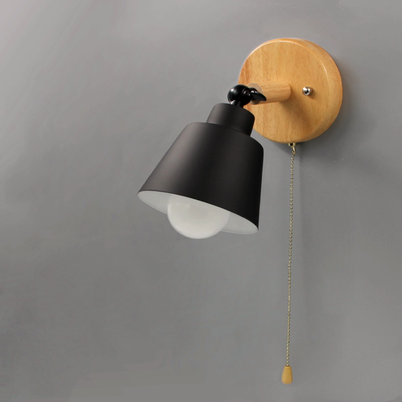 Norvia Devon Wandlamp – Metalen Kap, Houten Accent & Trekschakelaar