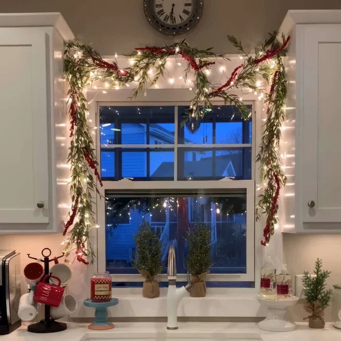 Lighted Garland With Berries and Leaves – Fairy Light Strand in Five Styles Tevako