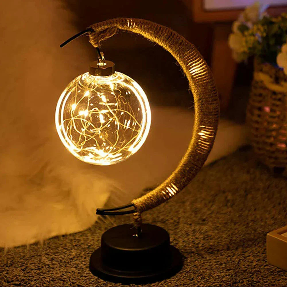 LunaGlow Maanlamp – LED tafellamp met halve maan design & warm sfeervol licht