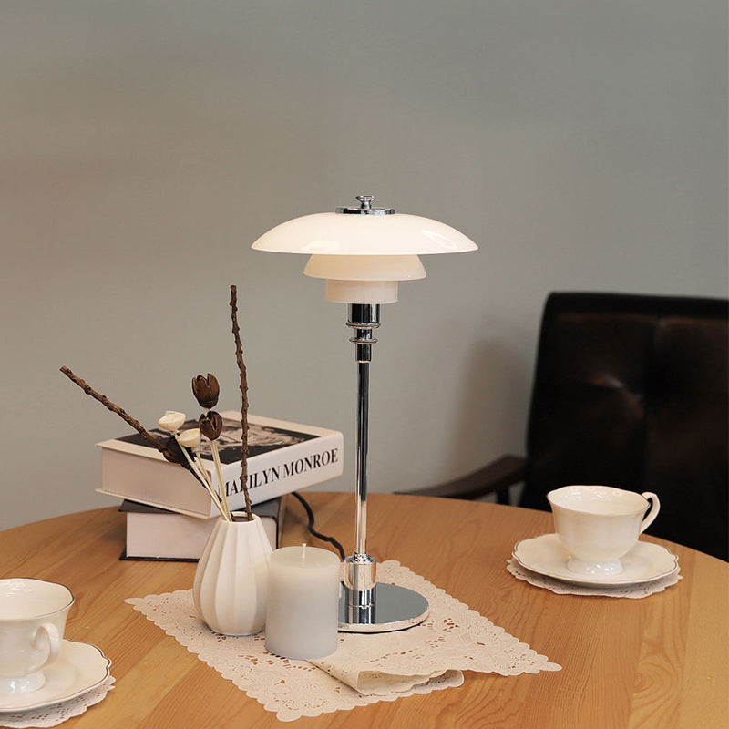 Nordelo Tafellamp – Scandinavisch Design met Dimbare LED-Verlichting & Compact Formaat