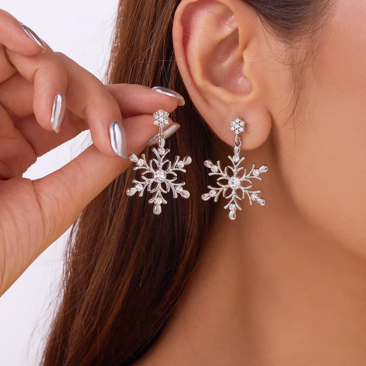 Lunessia Sneeuwvlok Oorbellen – Multicolor Zirkonia & Parel, Lichtgewicht & Elegant voor Feestelijke Gelegenheden