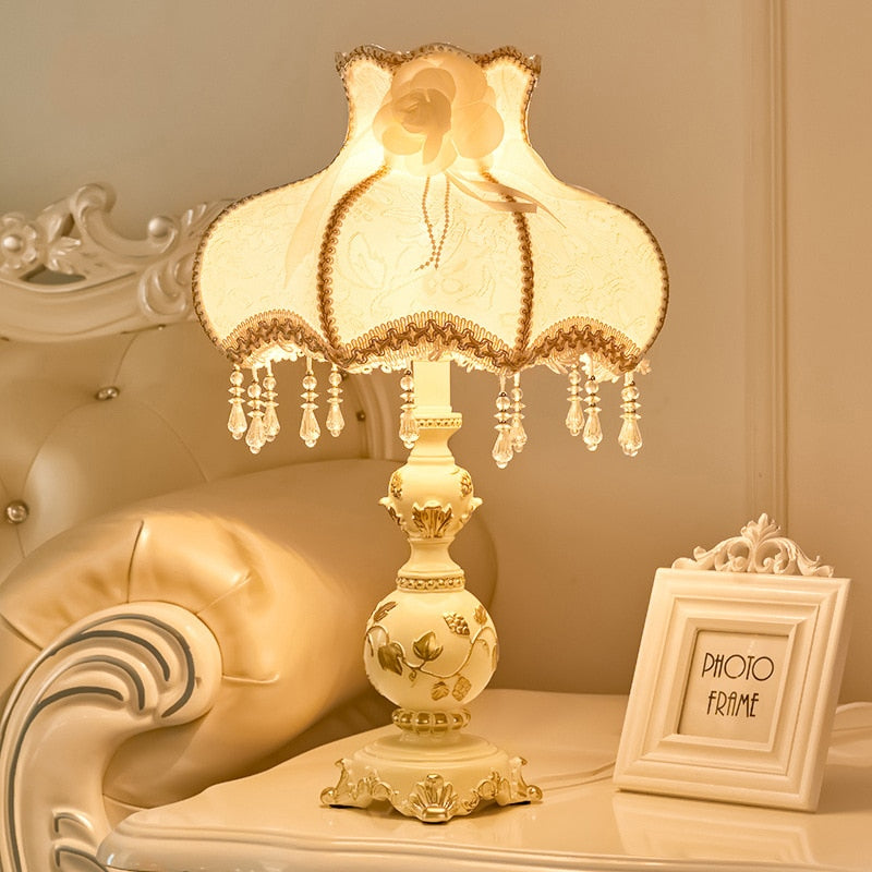 Florenza Tafellamp – Klassieke Tiffany-Stijl met Stoffen Kap & Afstandsbediening