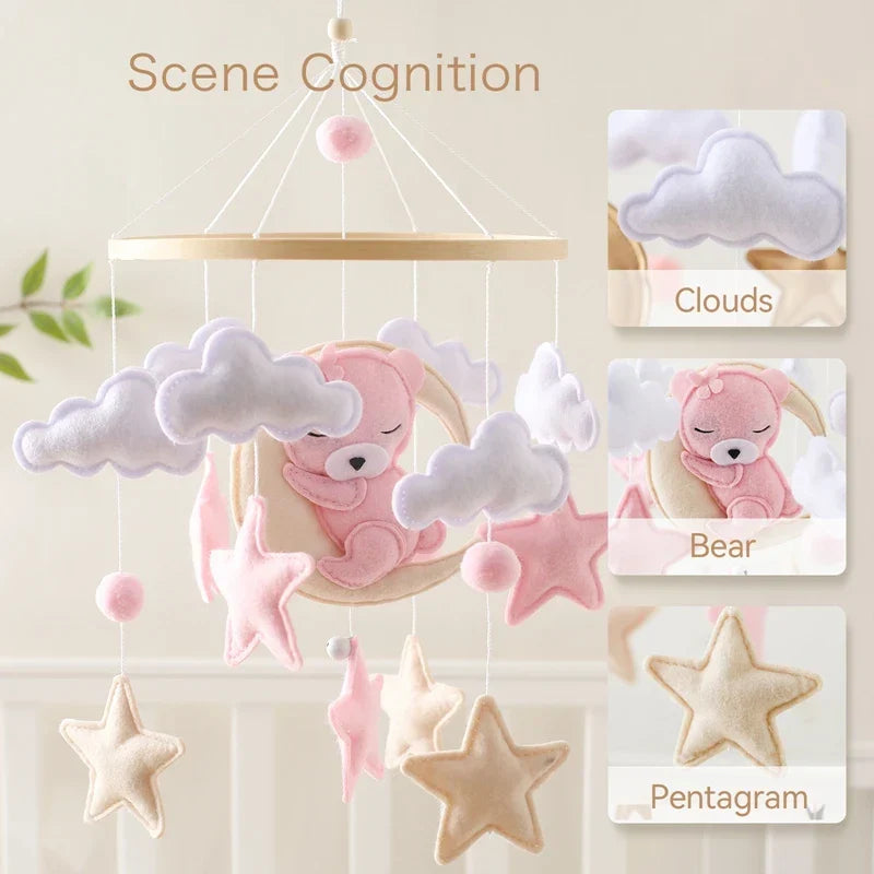 CuddleWood – Houten Baby Mobiel met Viltberen – Wiegdecoratie