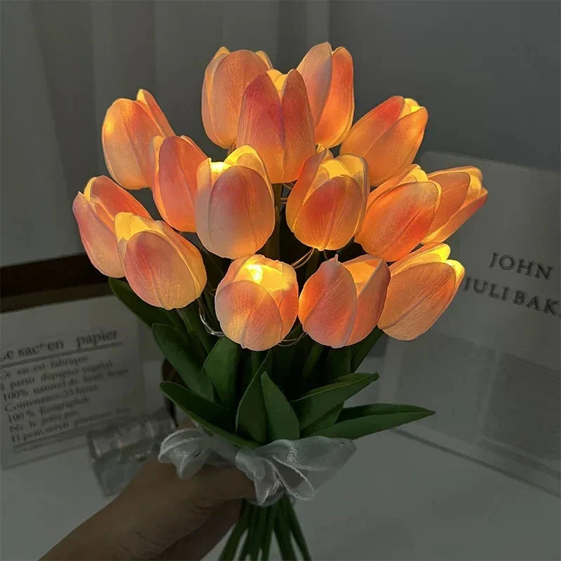 FloraShine – LED Tulpenlamp met Warm Licht – Draagbaar & Decoratief