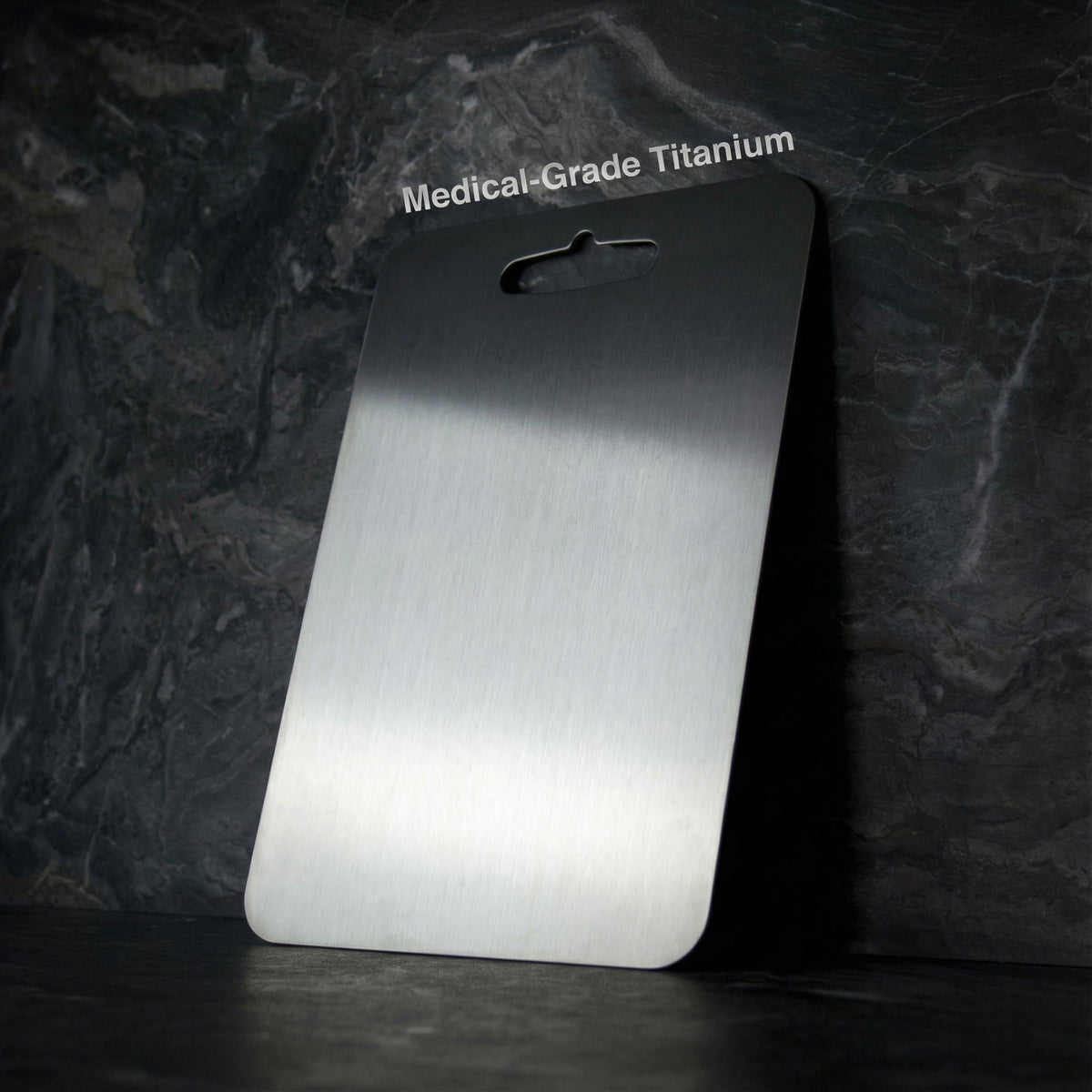 Titanium Snijplank – Duurzaam en Onderhoudsvriendelijk Keukendesign