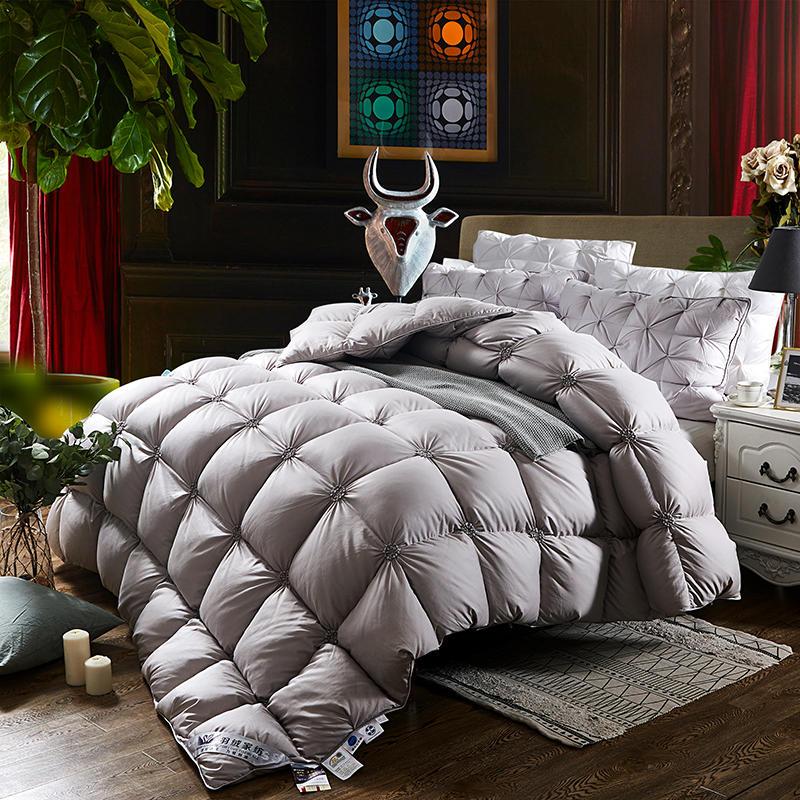 Velmara Dekbed – Luxe winterdekbed van 100% ganzendons met ademende katoenen tijk